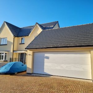 Licenced Garage Doors company in Chudleigh
