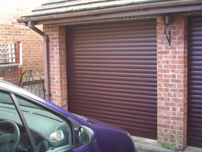 Gallery contractors near Exeter